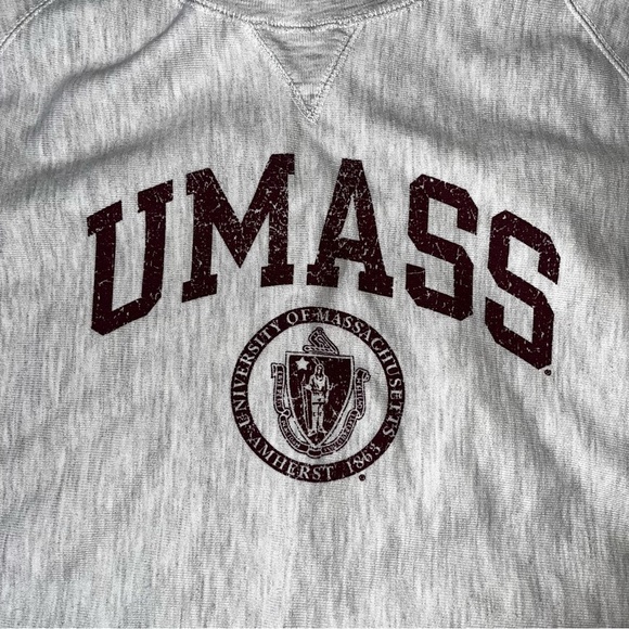 Champion UMASS Reverse Weave‎ Crew Neck Heavyweight Sweatshirt Large Gray Cotton - Picture 5 of 13